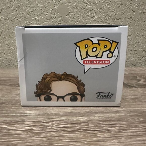 Funko POP! Big Bang Theory Leonard Hofstadter Figure #778! - Picture 6 of 7